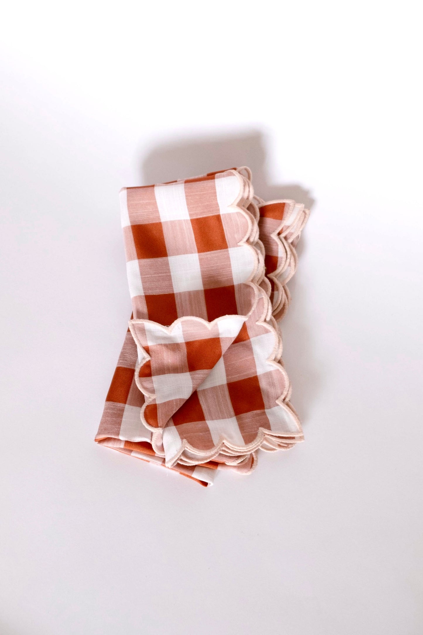 Scallop Napkin - Rust Checker